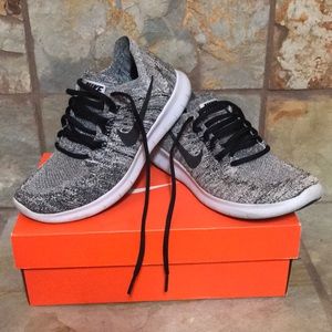 Nike Free RN Flyknit